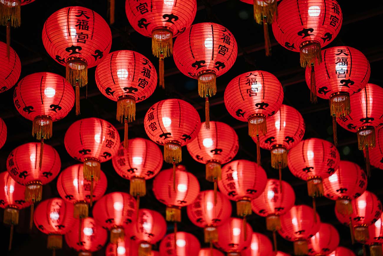 photo of chinese lanterns