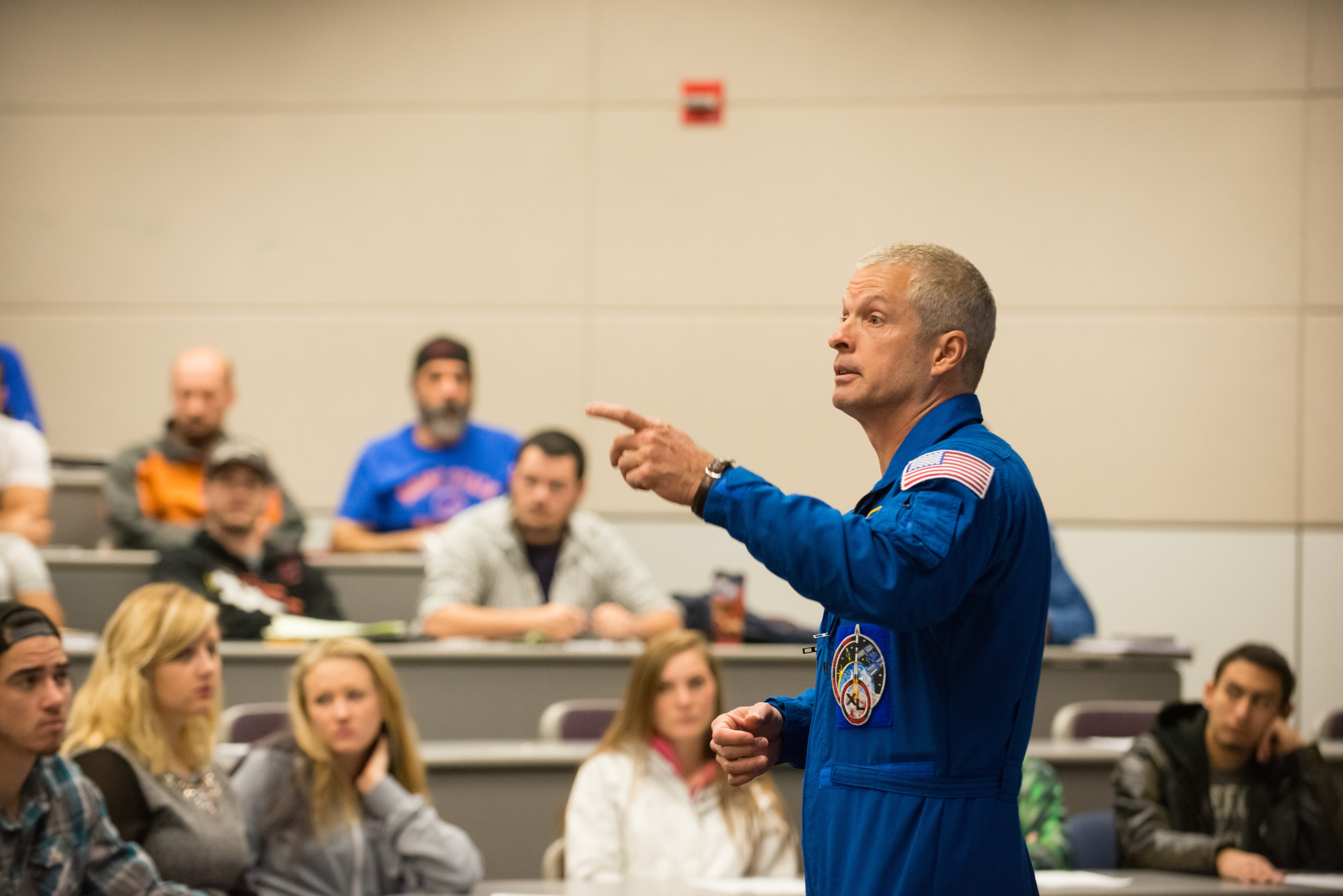 Astronaut Steve Swanson speaking to classroom of students