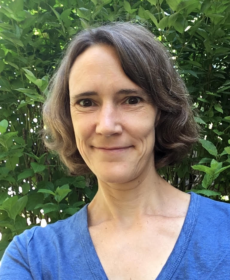 Linda Reynard headshot