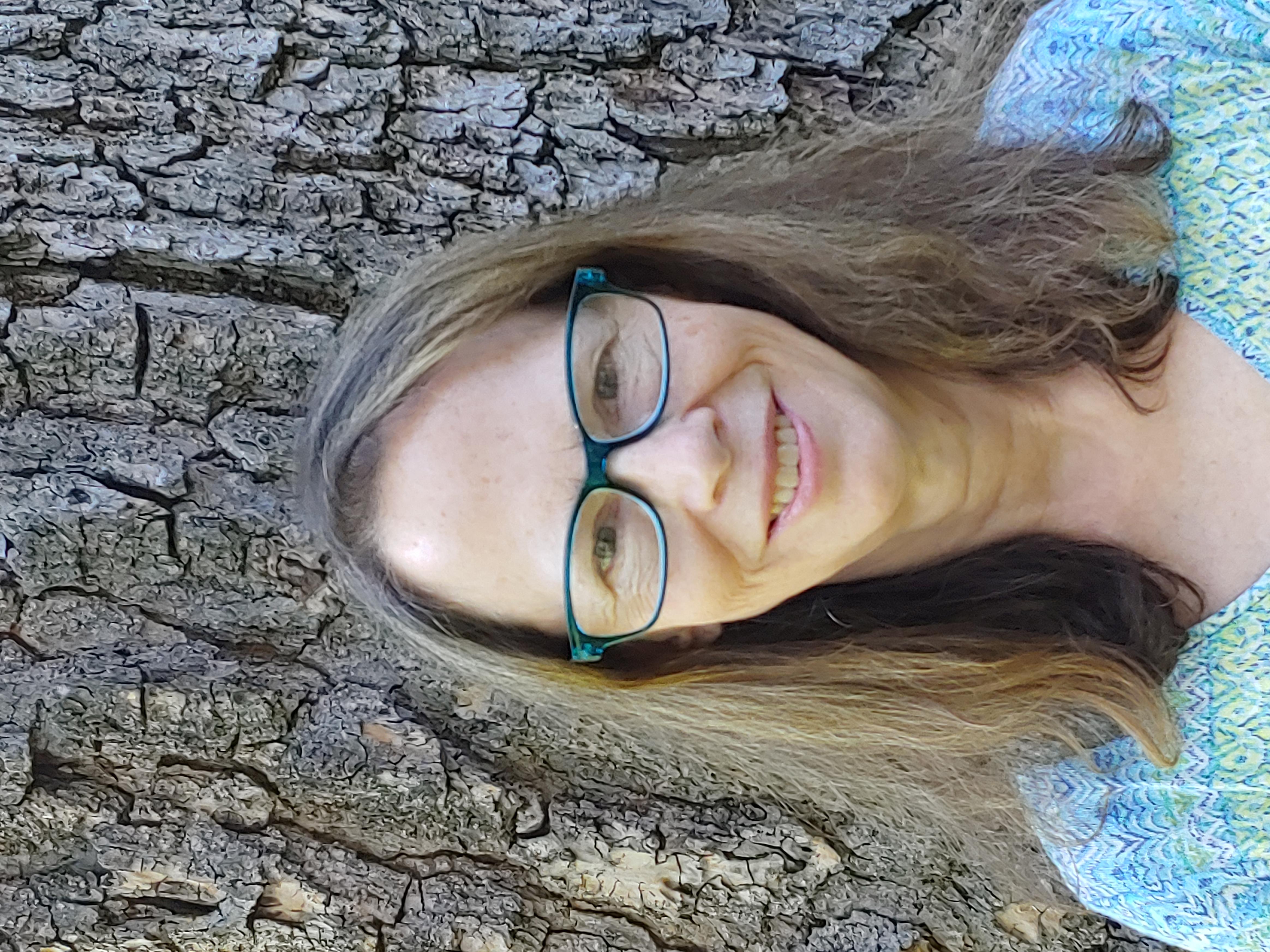 Annemarie Hasnain headshot