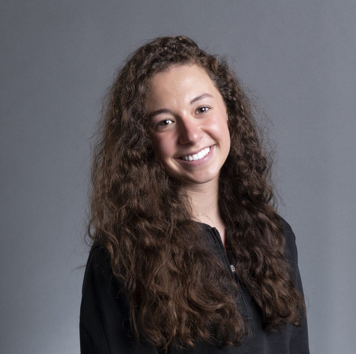 Abby Decker headshot