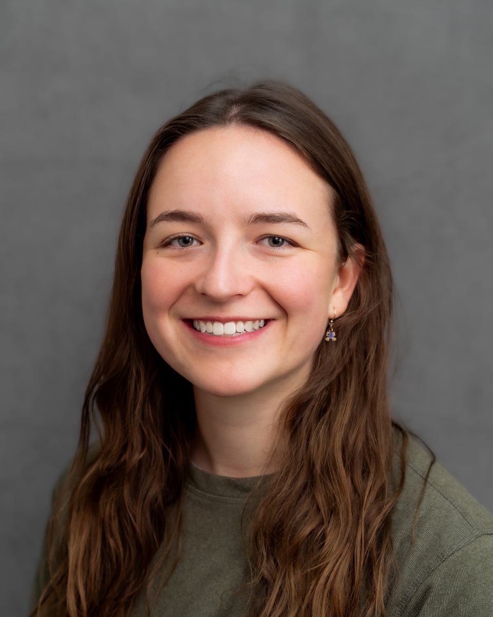 Portrait photo of Kylie Johnson