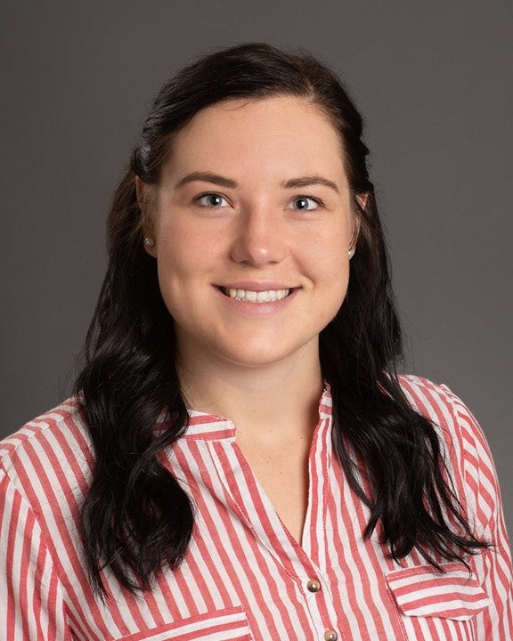 Portrait photo of Mia Rheede