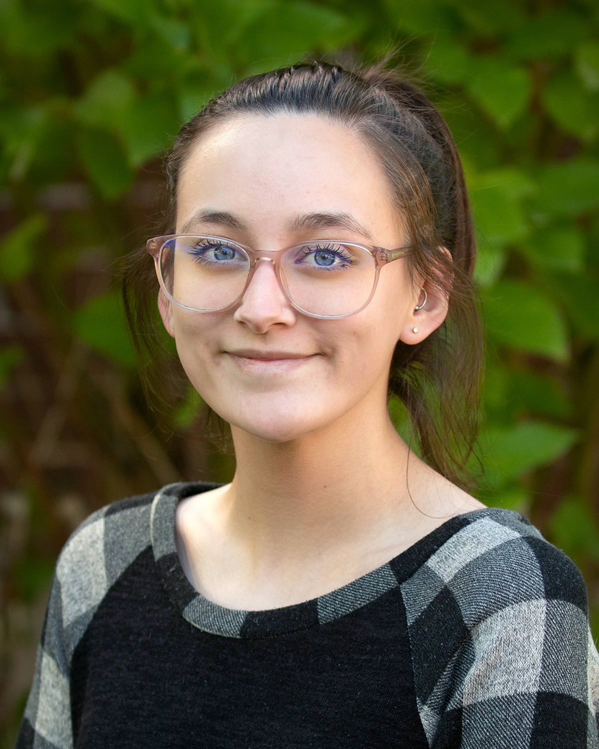 Hailey Whitmore headshot