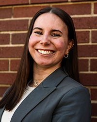 Headshot of Samantha Wynne.