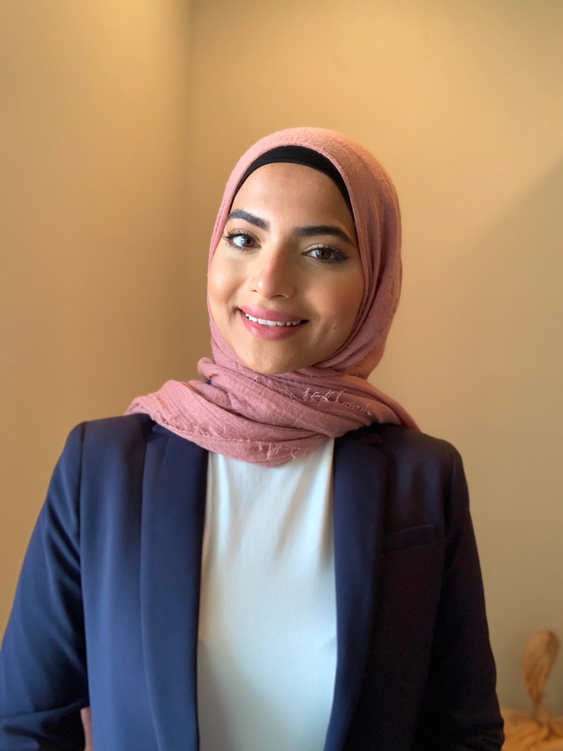 Rabia Zahid headshot