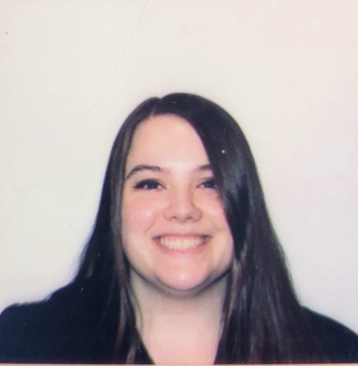 Headshot of McNair Scholar Deserae Johnson