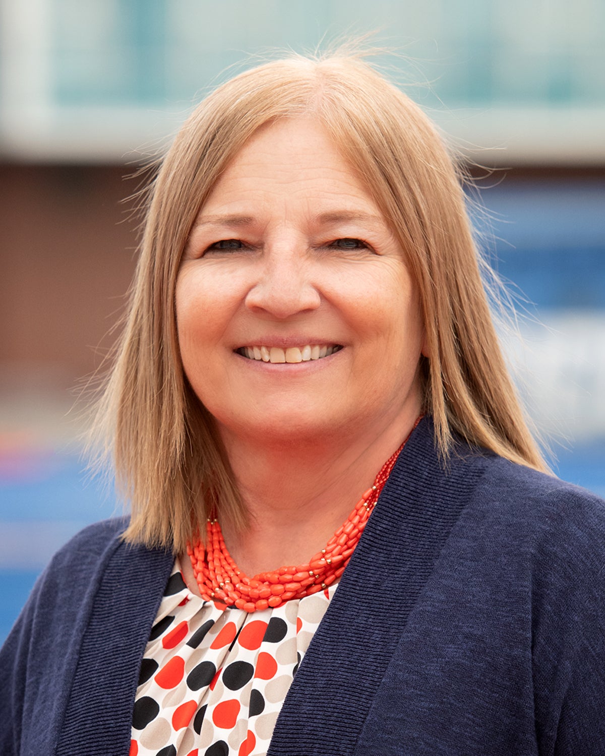 Pam Robbins headshot