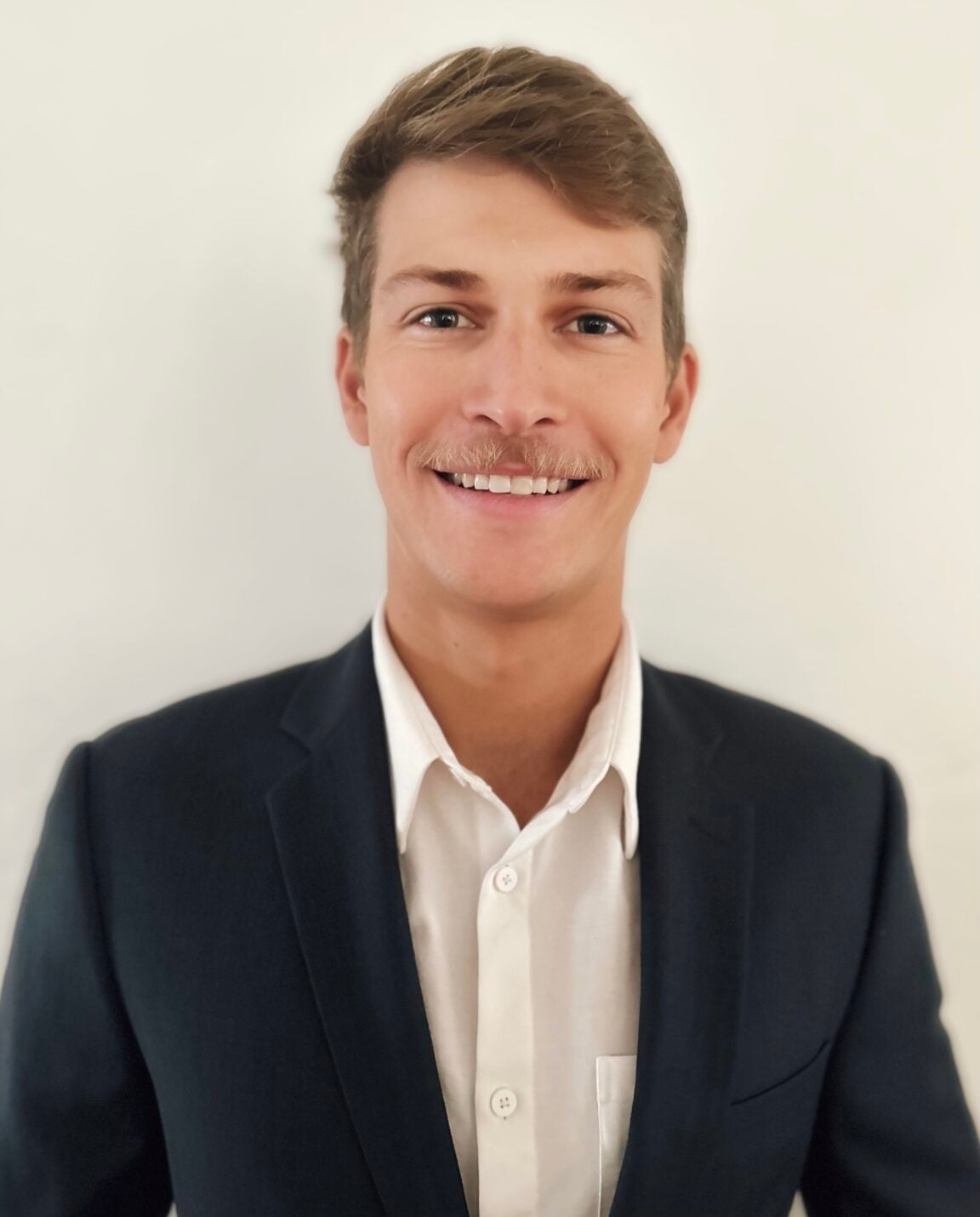 Dr. Zachary Provant