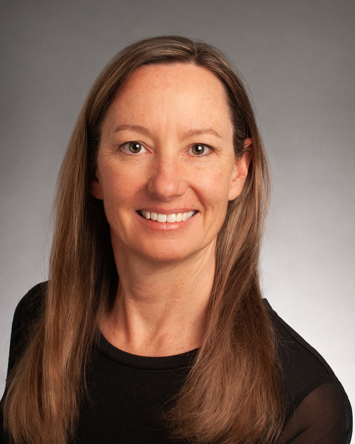 Diana Doumas headshot