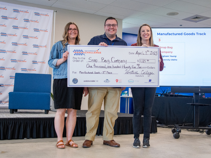 2025 Idaho Entrepreneur Challenge, Manufactured Goods Track 3rd place winners, Snap Bag