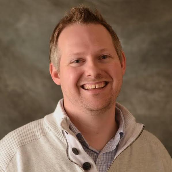 Jeremy Graves headshot