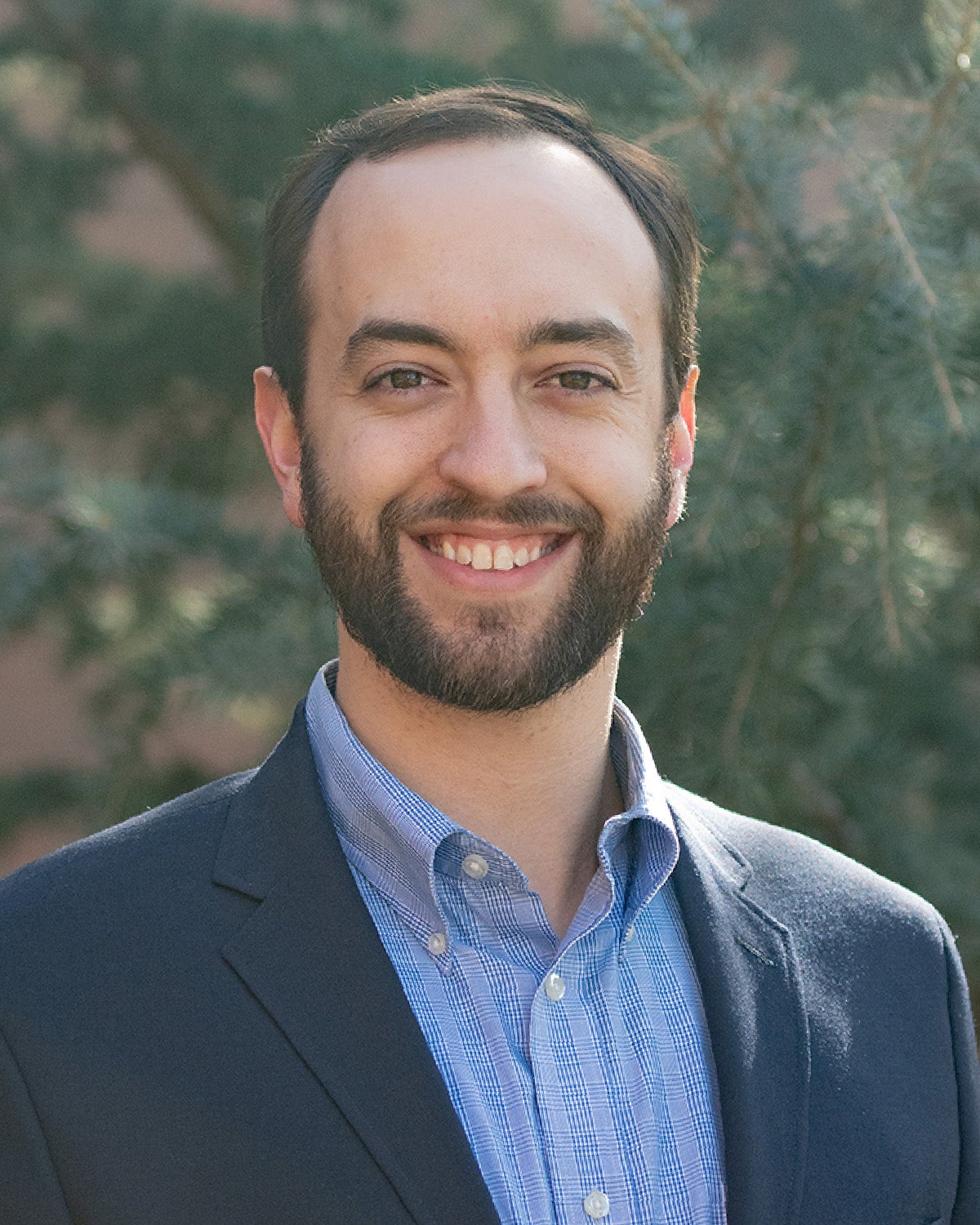 Meregaglia Author Photo 2021