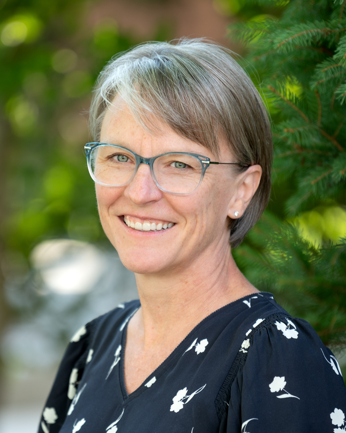 Angela Crawford headshot