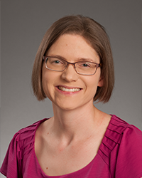 Dr. Leslie Moreau headshot