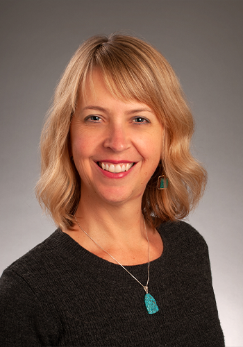 Dr. Linda Kline headshot