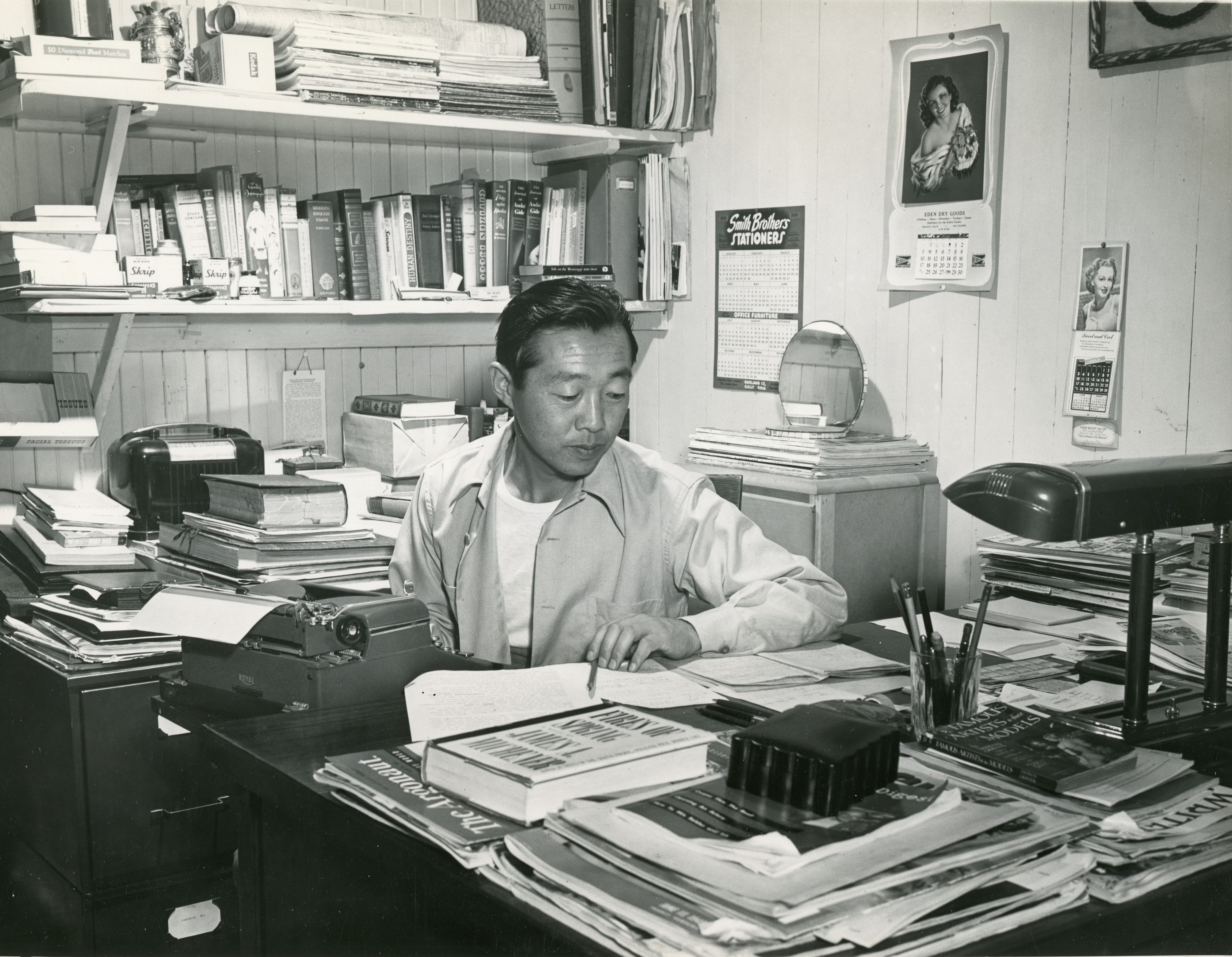 Toshio Mori at desk
