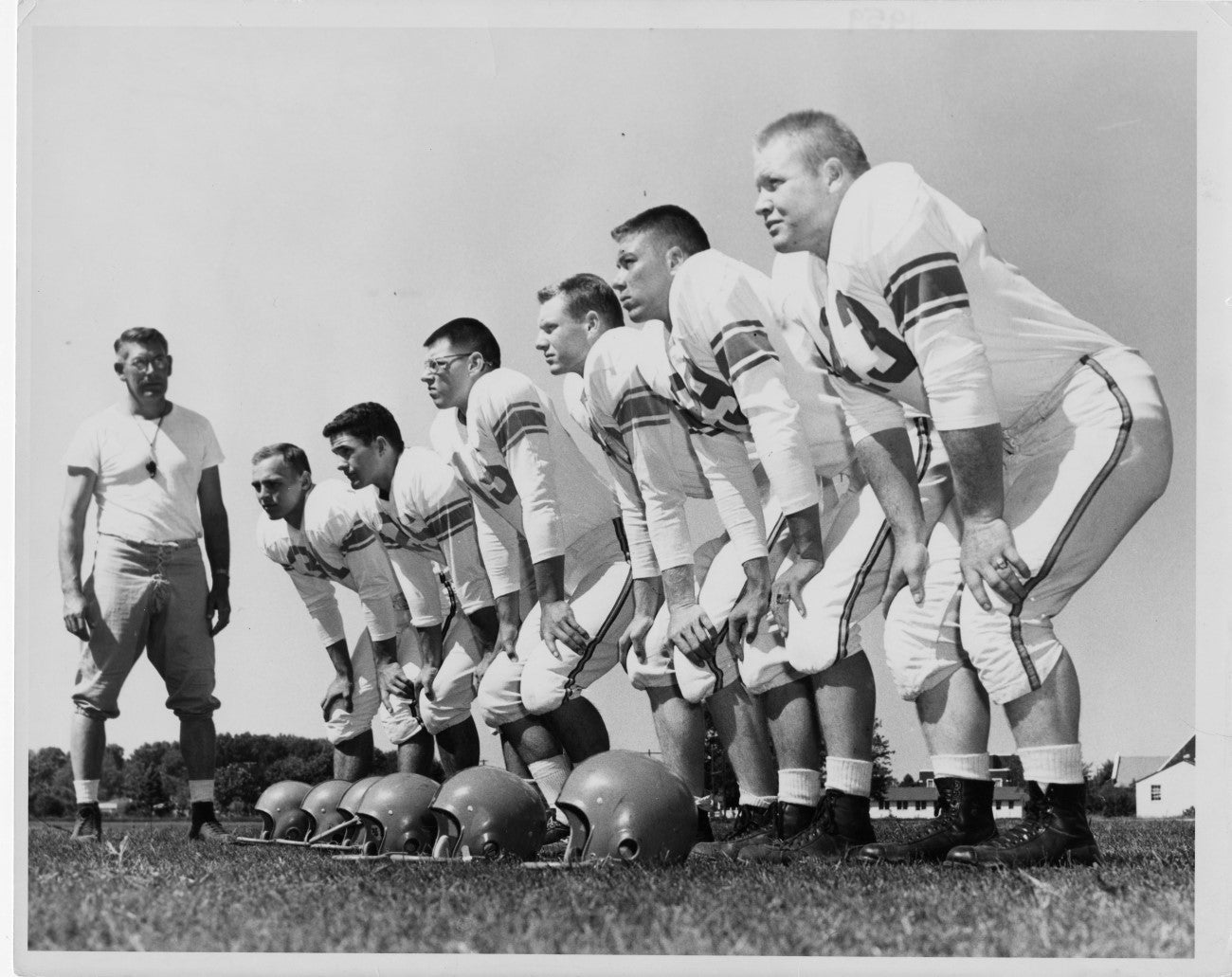 Football players from 1949 in position