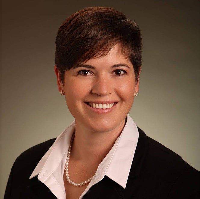 Headshot of Lauren Smith