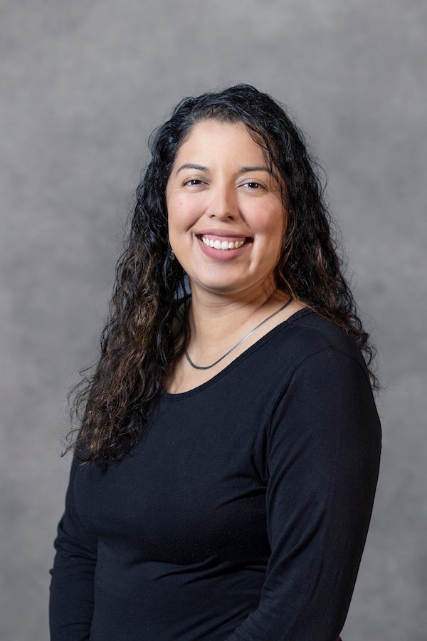 photo portrait of Helina Alvarez
