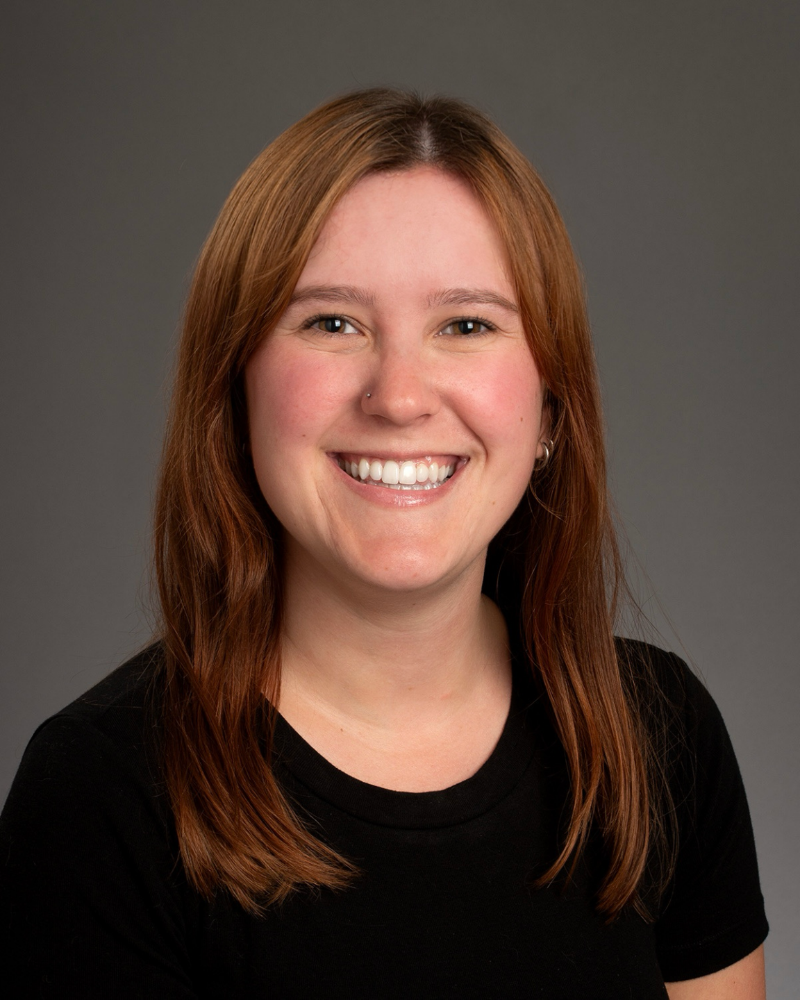 Maddy Hovey headshot