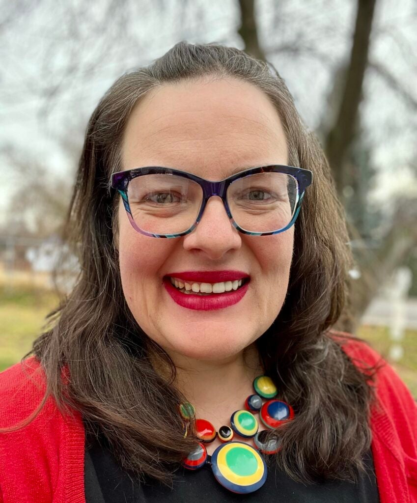 Sheila Weaver headshot