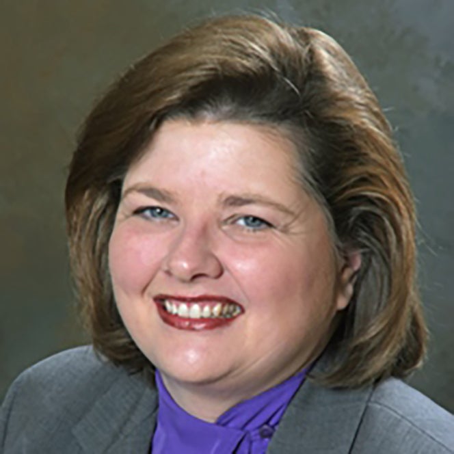 Peggy Farnsworth headshot