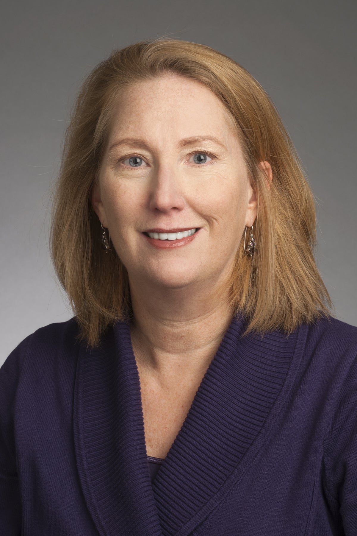 Cathe Scott headshot