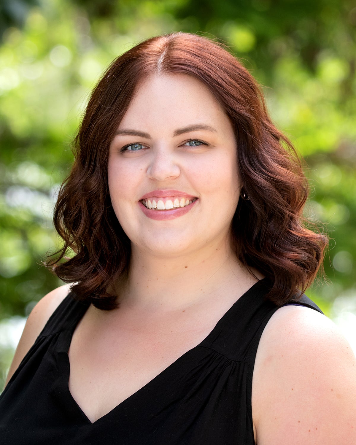 Samantha Davis, Respiratory Care, faculty/staff, outdoor portrait by Priscilla Grover