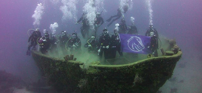 image of students underwater