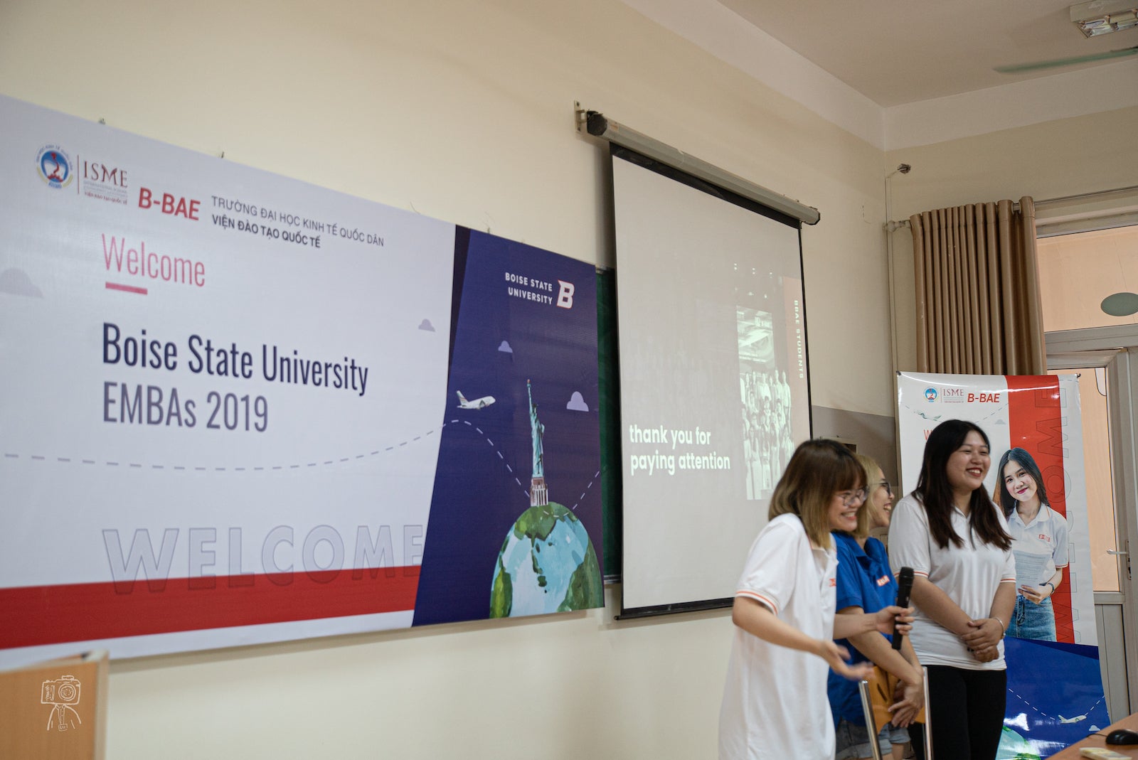 National Economic University students present to the executive MBA cohort.