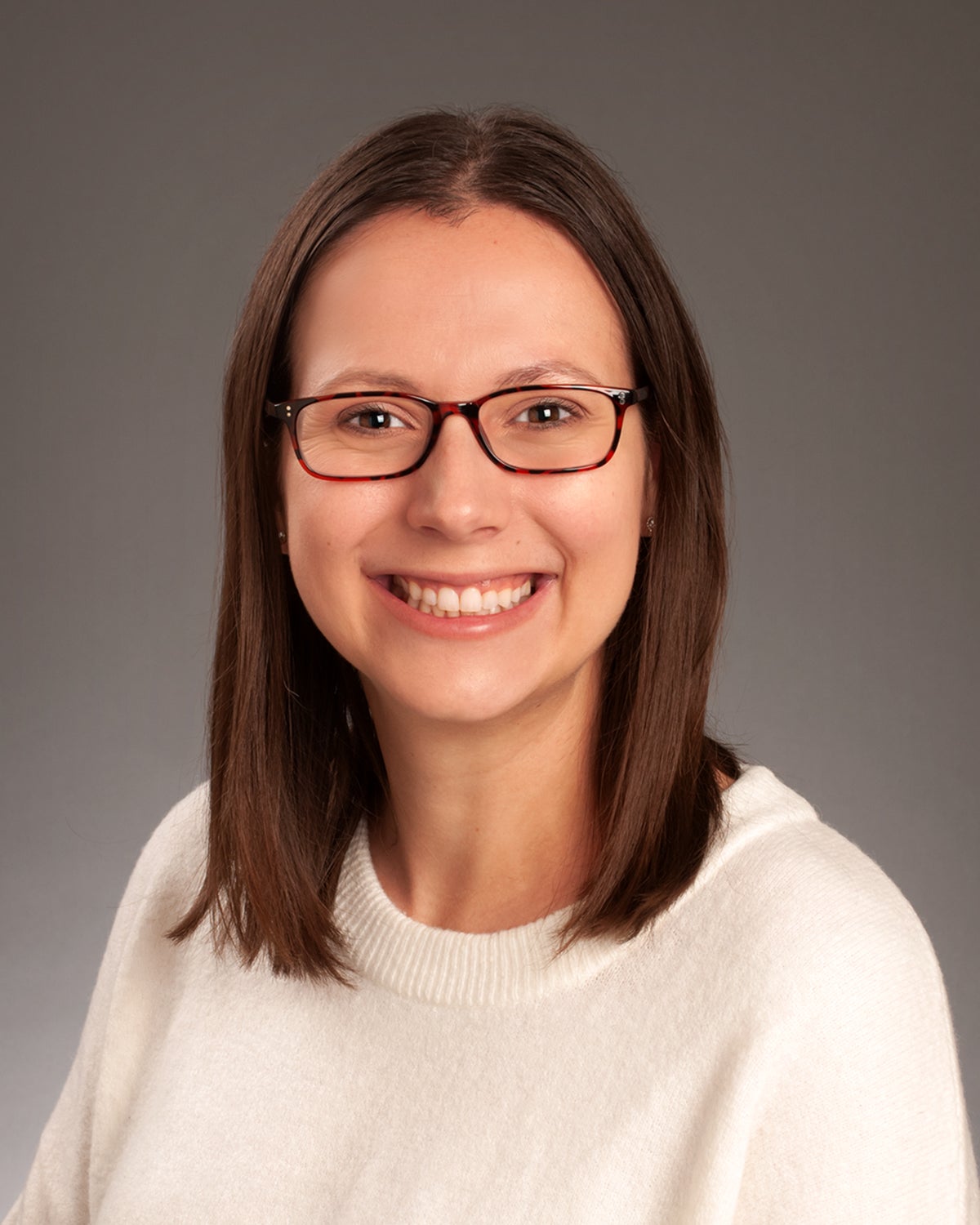 Amber Hoye, World Languages, faculty/staff, studio portrait by Priscilla Grover