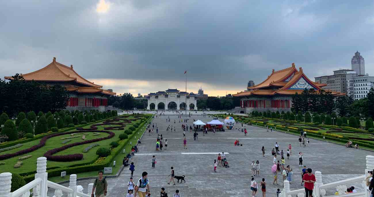 Chiang Kai-sheck memorial hall view.